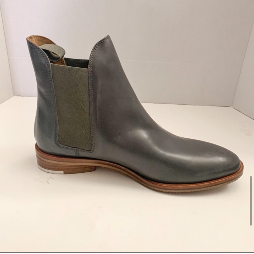 Everlane The Chelsea Boot Italian Leather Gray Size 9